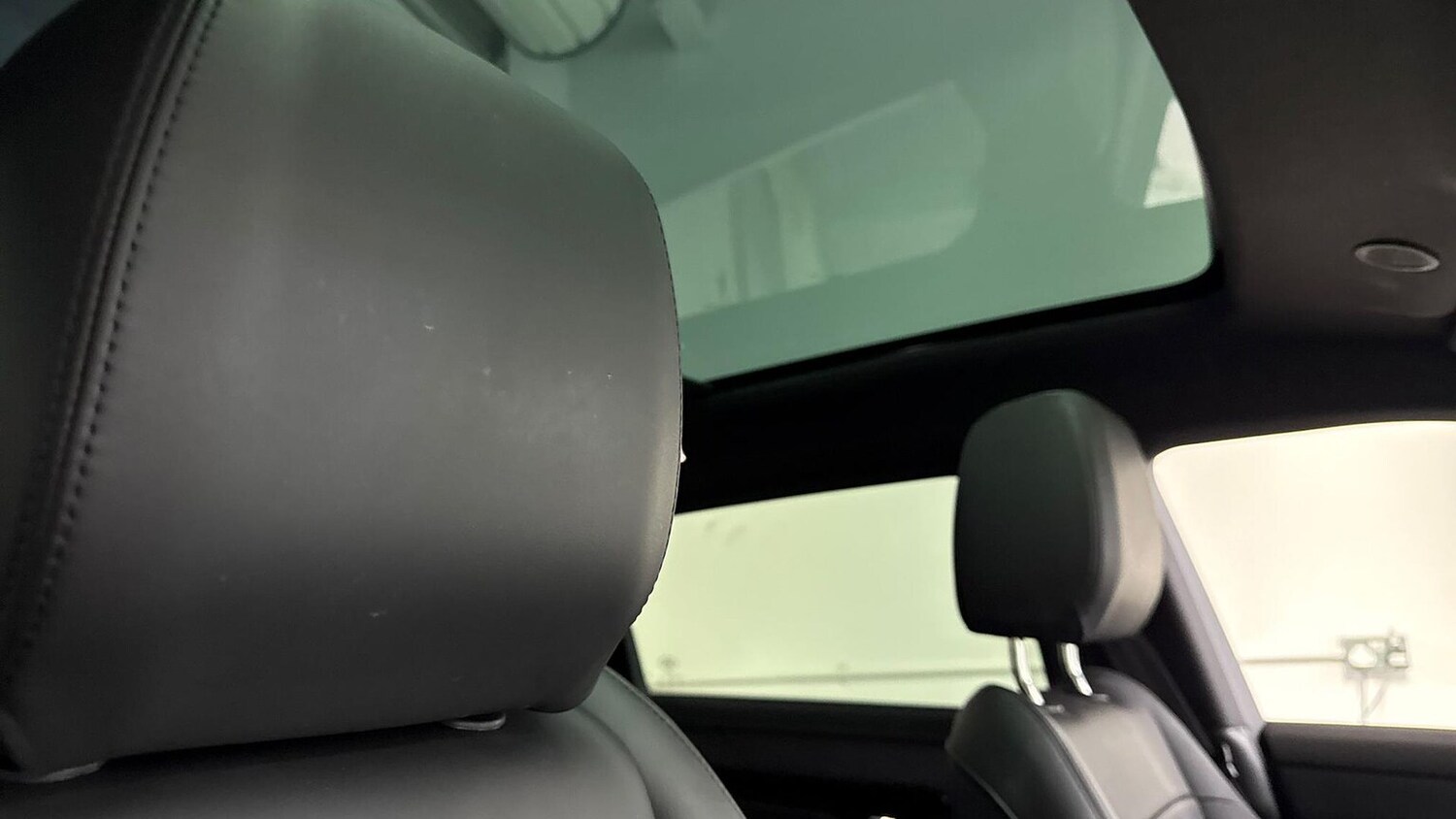 Used Land Rover Range Rover Evoque 2025 for sale - 77489493: Photo 21