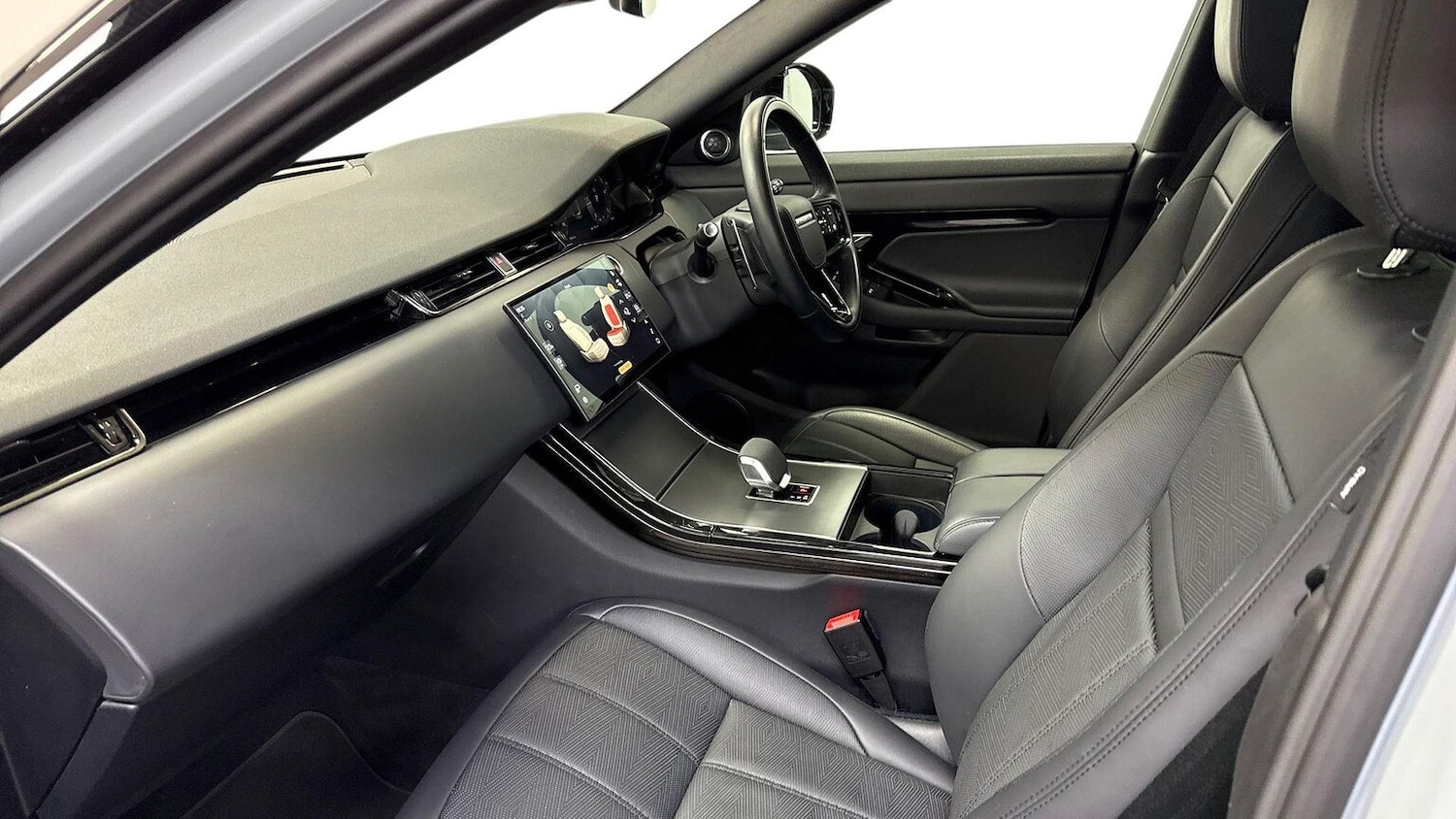 Used Land Rover Range Rover Evoque 2025 for sale - 77489493: Photo 3