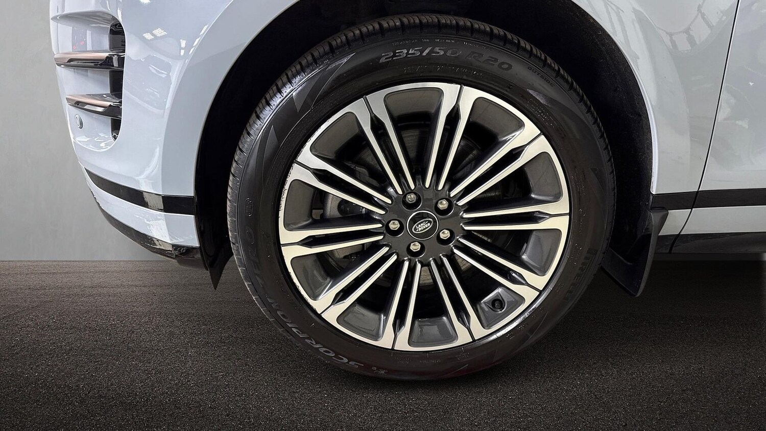 Used Land Rover Range Rover Evoque 2025 for sale - 77489493: Photo 8