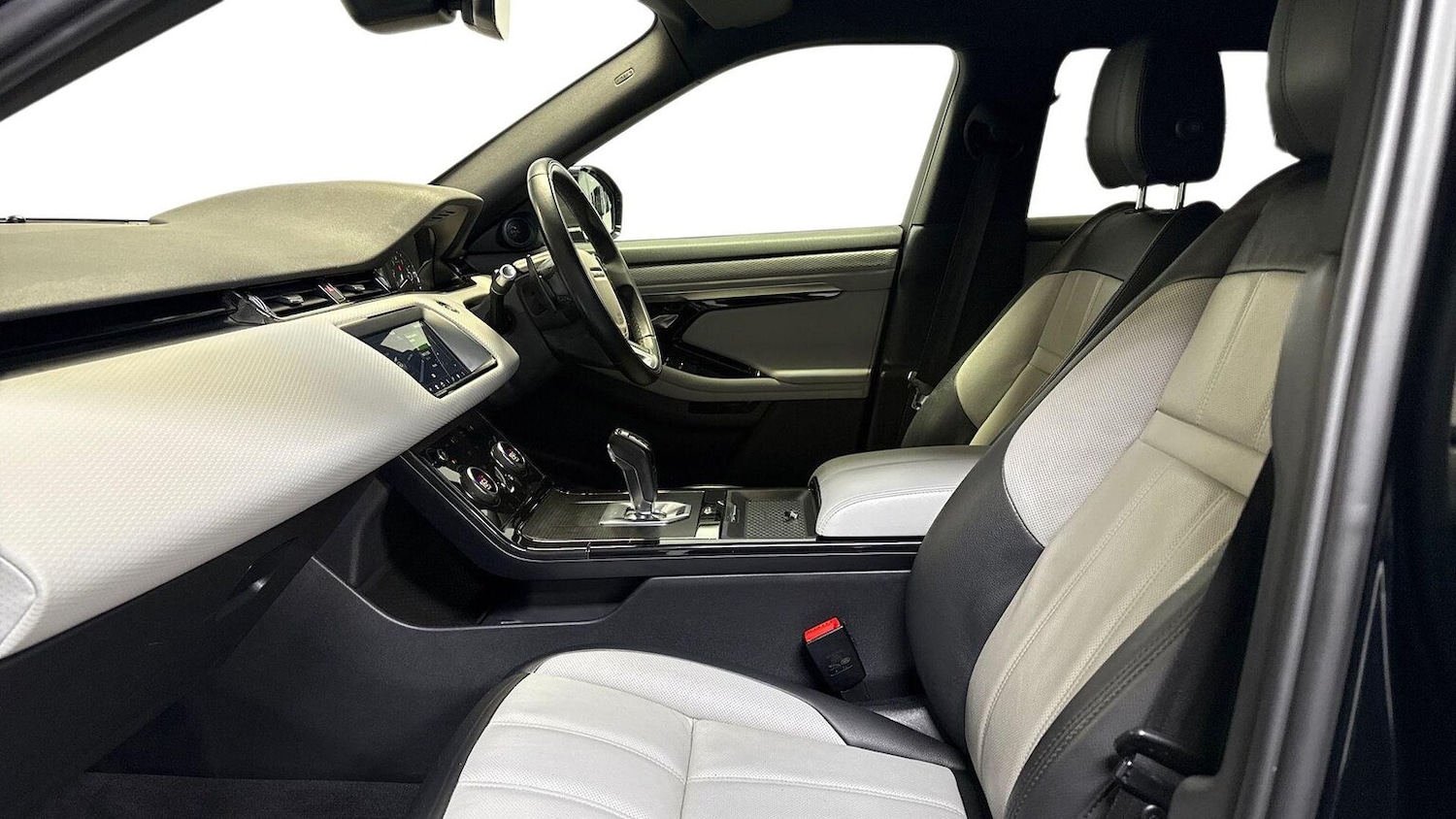 Used Land Rover Range Rover Evoque 2019 for sale - 78064444: Photo 3