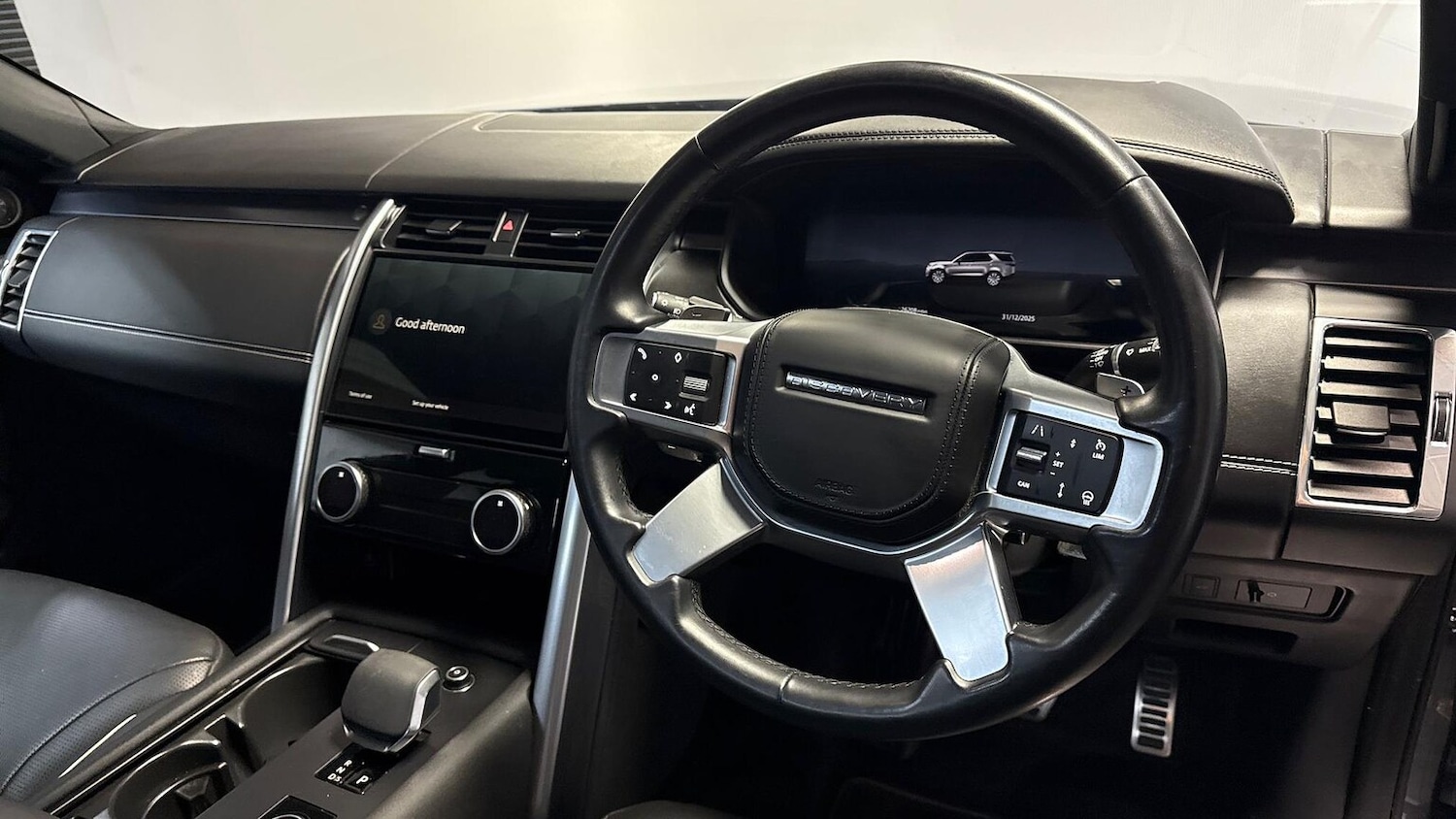 Used Land Rover Discovery 2024 for sale - 77085481: Photo 15