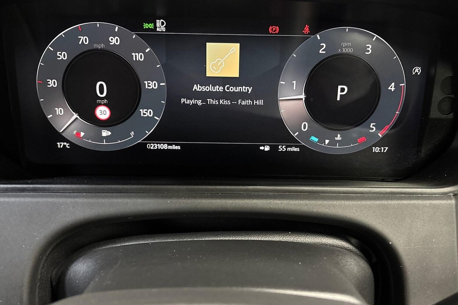 Used Land Rover Range Rover Velar 2024 for sale - 77489470: Photo 10