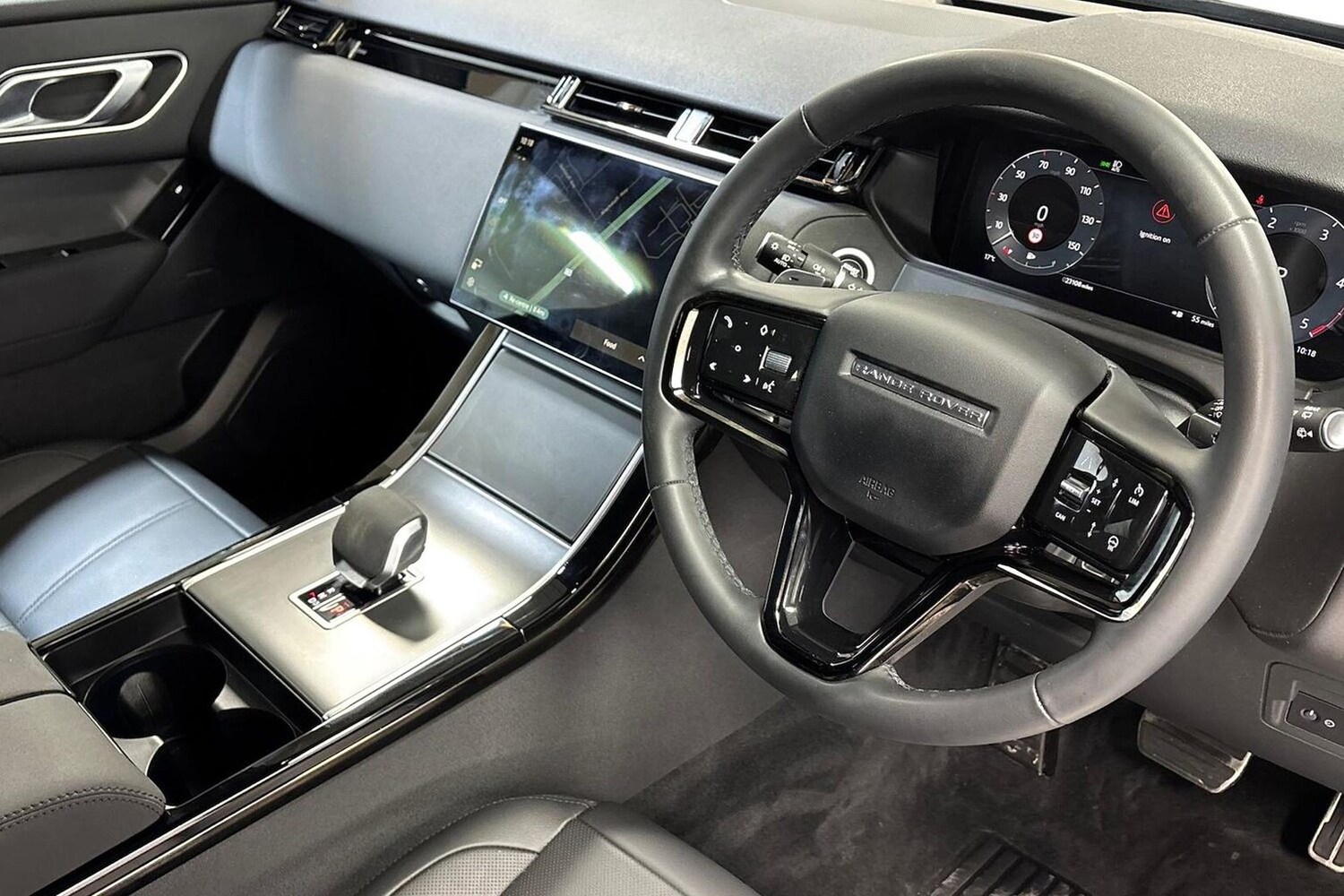 Used Land Rover Range Rover Velar 2024 for sale - 77489470: Photo 15