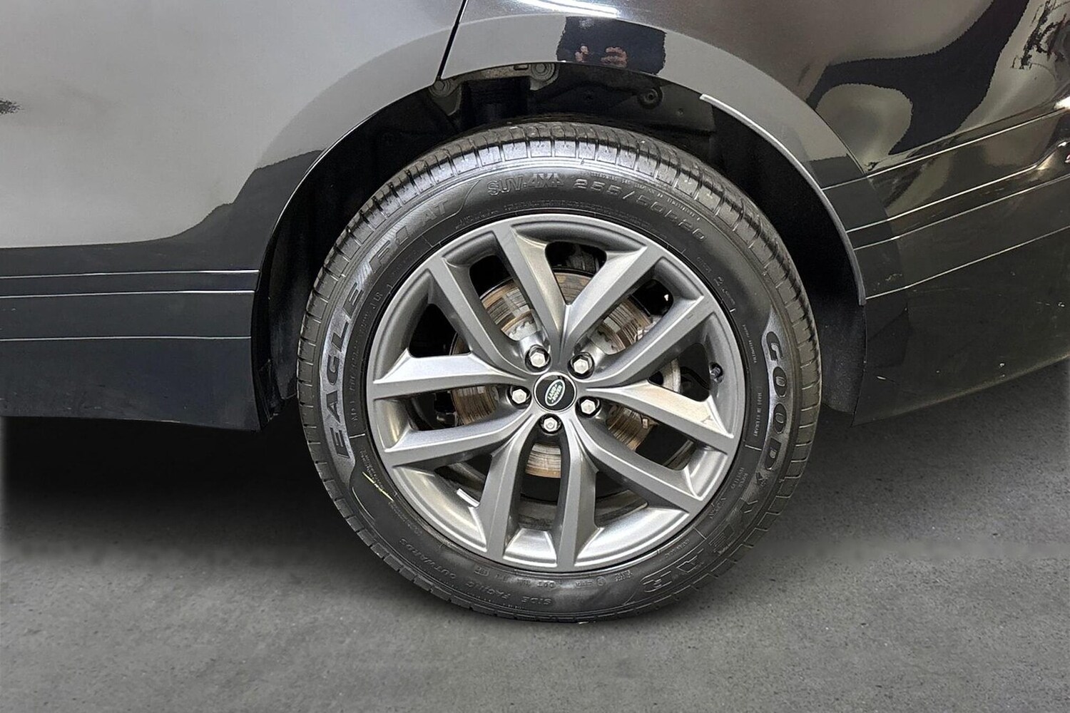 Used Land Rover Range Rover Velar 2024 for sale - 77489470: Photo 6