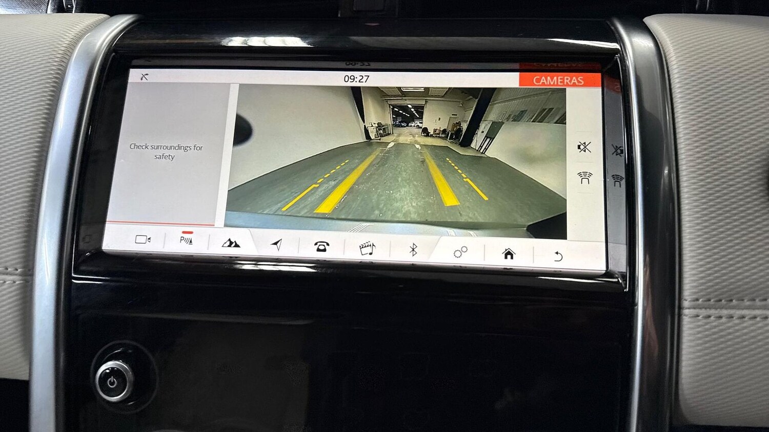 Used Land Rover Discovery Sport 2020 for sale - 78193308: Photo 13