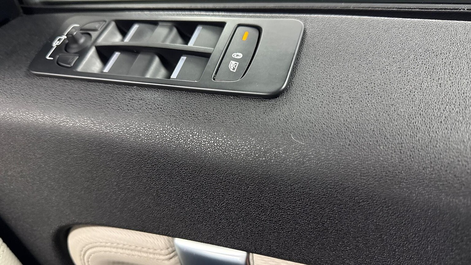 Used Land Rover Discovery Sport 2020 for sale - 78193308: Photo 24