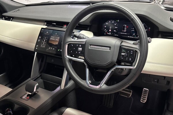 Used Land Rover Discovery Sport 2025 for sale - 75485007: Photo 15