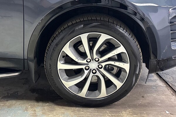 Used Land Rover Discovery Sport 2025 for sale - 75485007: Photo 6