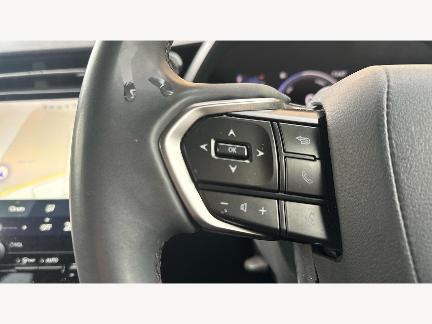 Used Lexus LBX 2024 for sale - 77425362: Photo 26