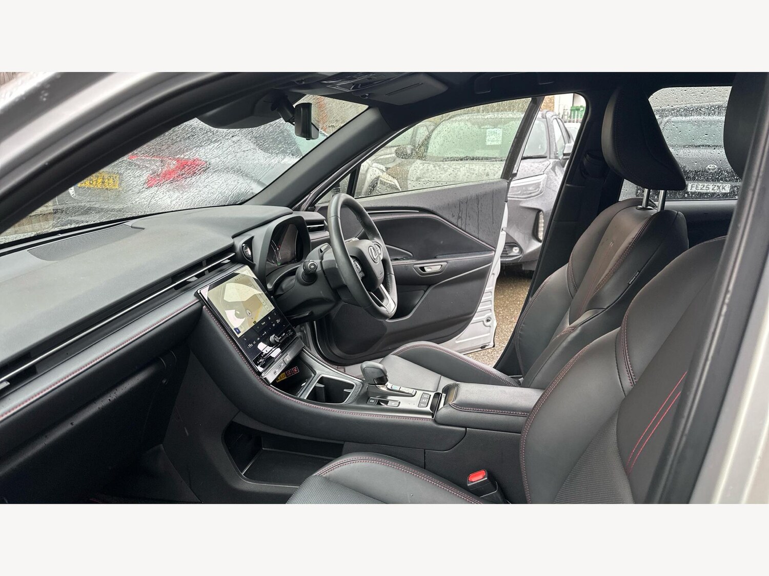 Used Lexus LBX 2024 for sale - 77425362: Photo 8