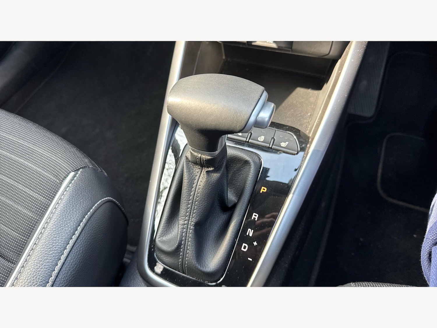 Used Kia Stonic 2024 for sale - 78006857: Photo 22