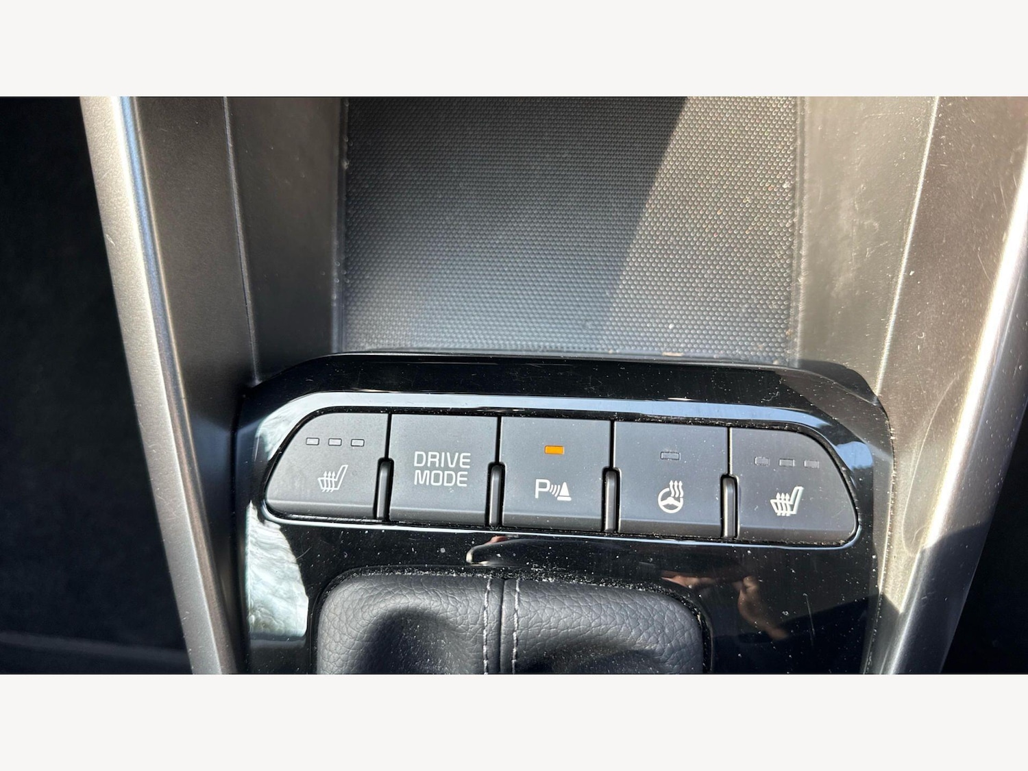 Used Kia Stonic 2024 for sale - 78006857: Photo 23