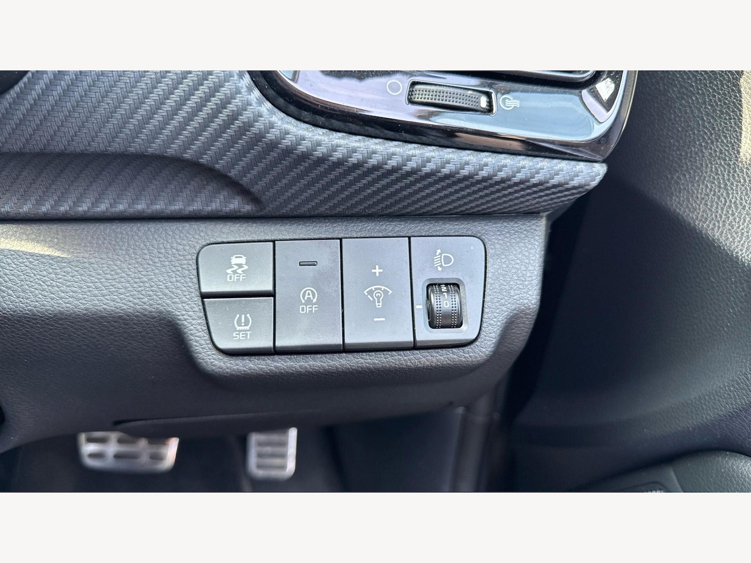 Used Kia Stonic 2024 for sale - 78006857: Photo 28