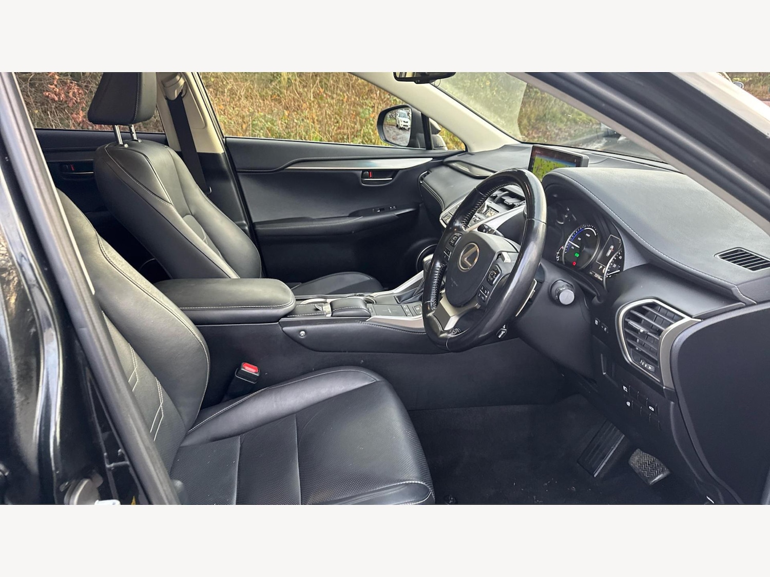 Used Lexus NX 2019 for sale - 76942631: Photo 15