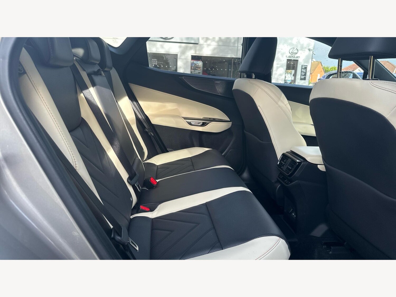 Used Lexus NX 2024 for sale - 76441401: Photo 11