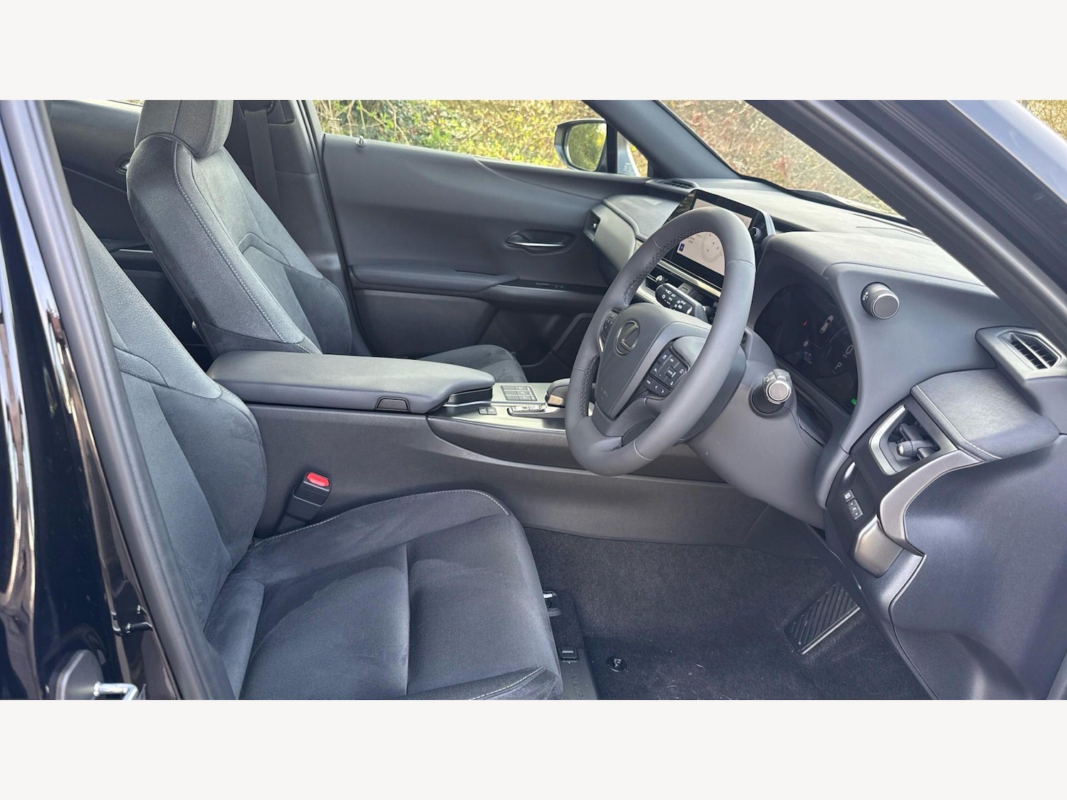 Used Lexus UX 2025 for sale - 78057622: Photo 15