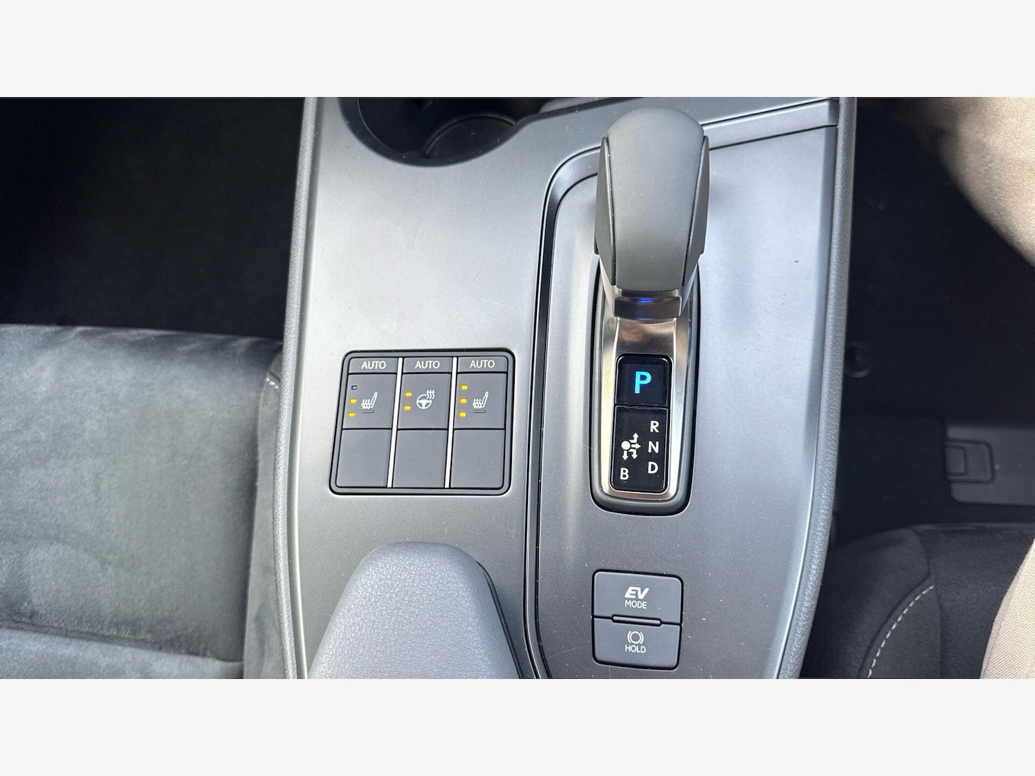 Used Lexus UX 2025 for sale - 78057622: Photo 24