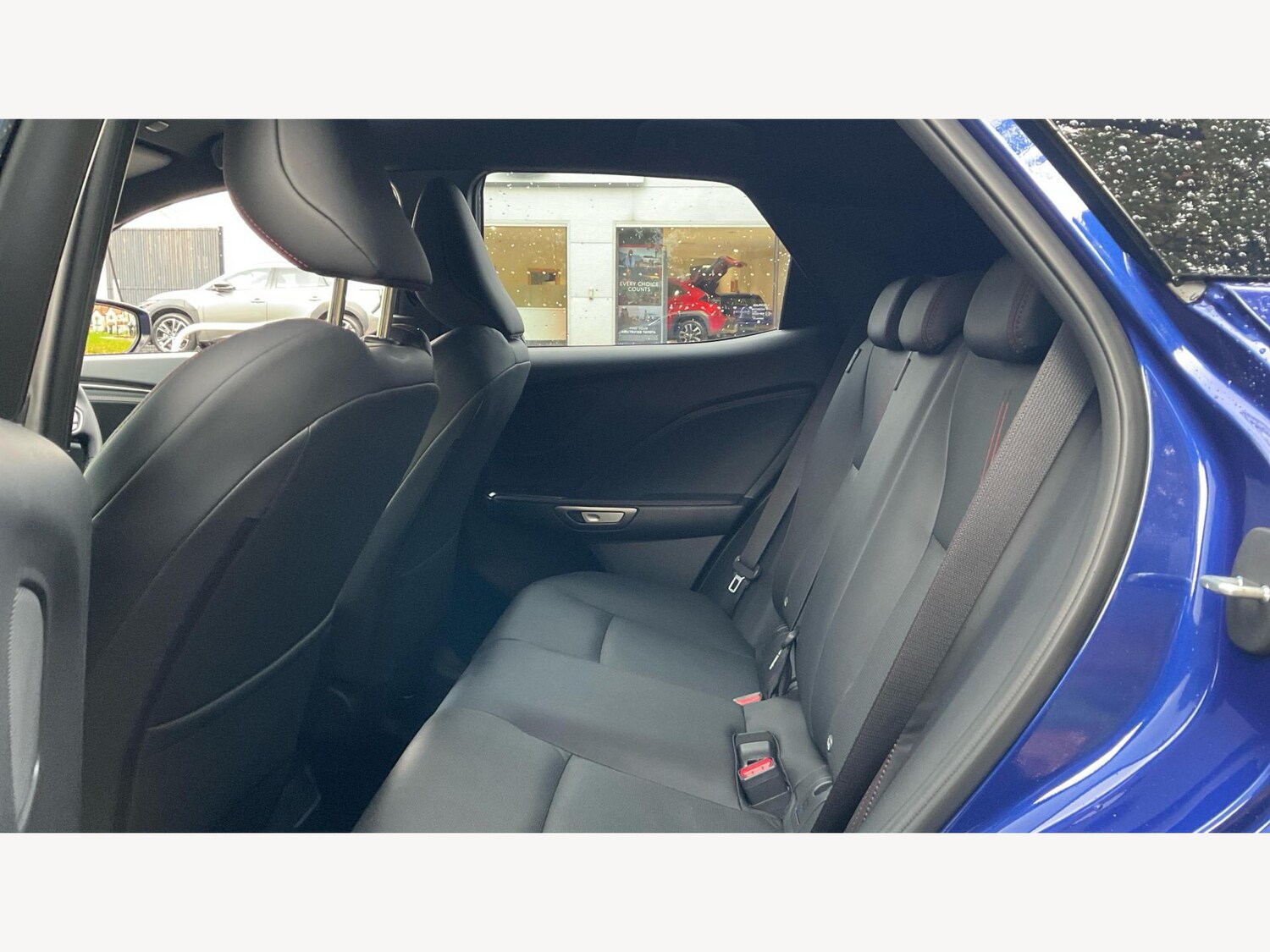 Used Lexus LBX 2024 for sale - 76388900: Photo 16