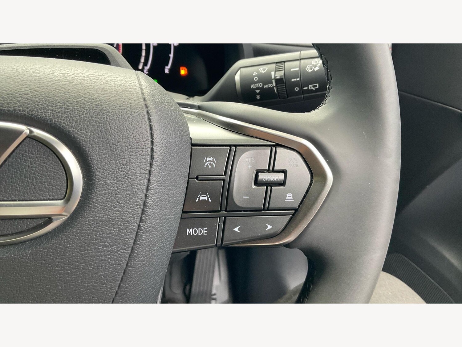 Used Lexus LBX for sale - 77898668: Photo 25