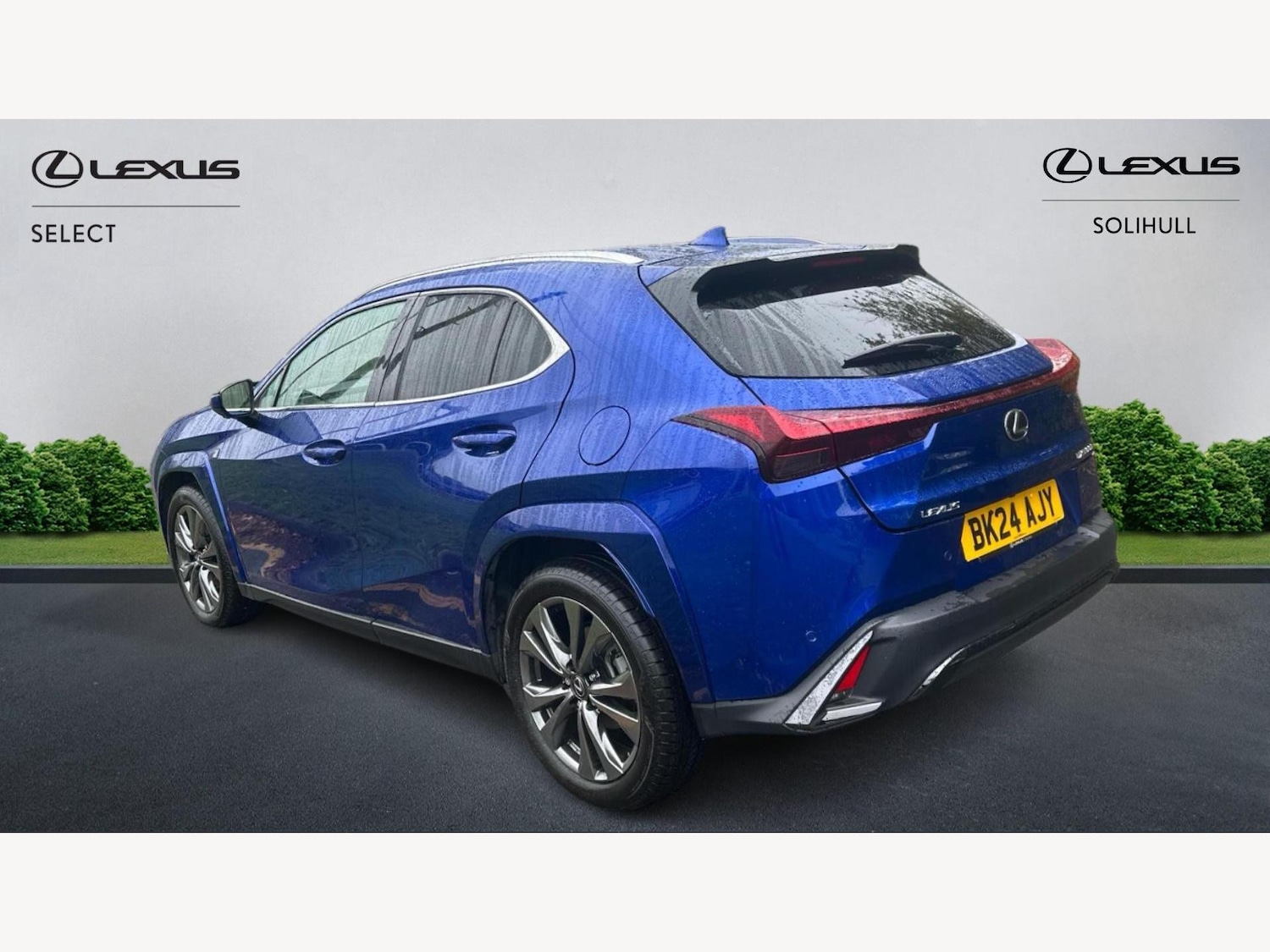 Used Lexus UX 2024 for sale - 77468849: Photo 2