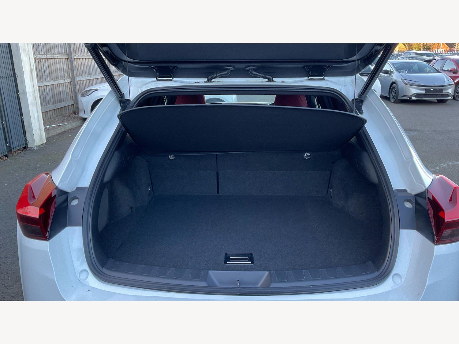 Used Lexus UX 2020 for sale - 77957603: Photo 17