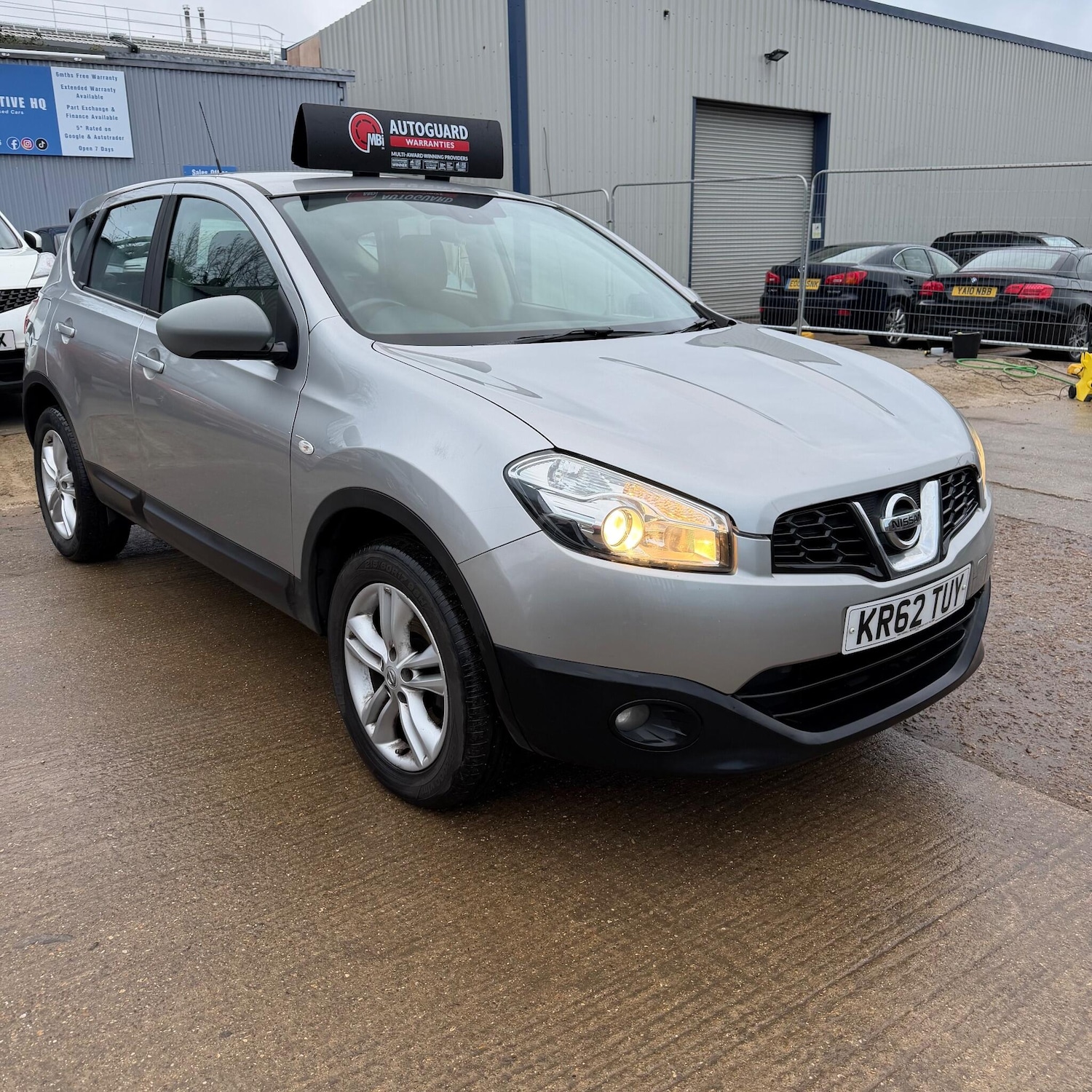 Used Nissan Qashqai 2013 for sale - 77386737: Photo 4