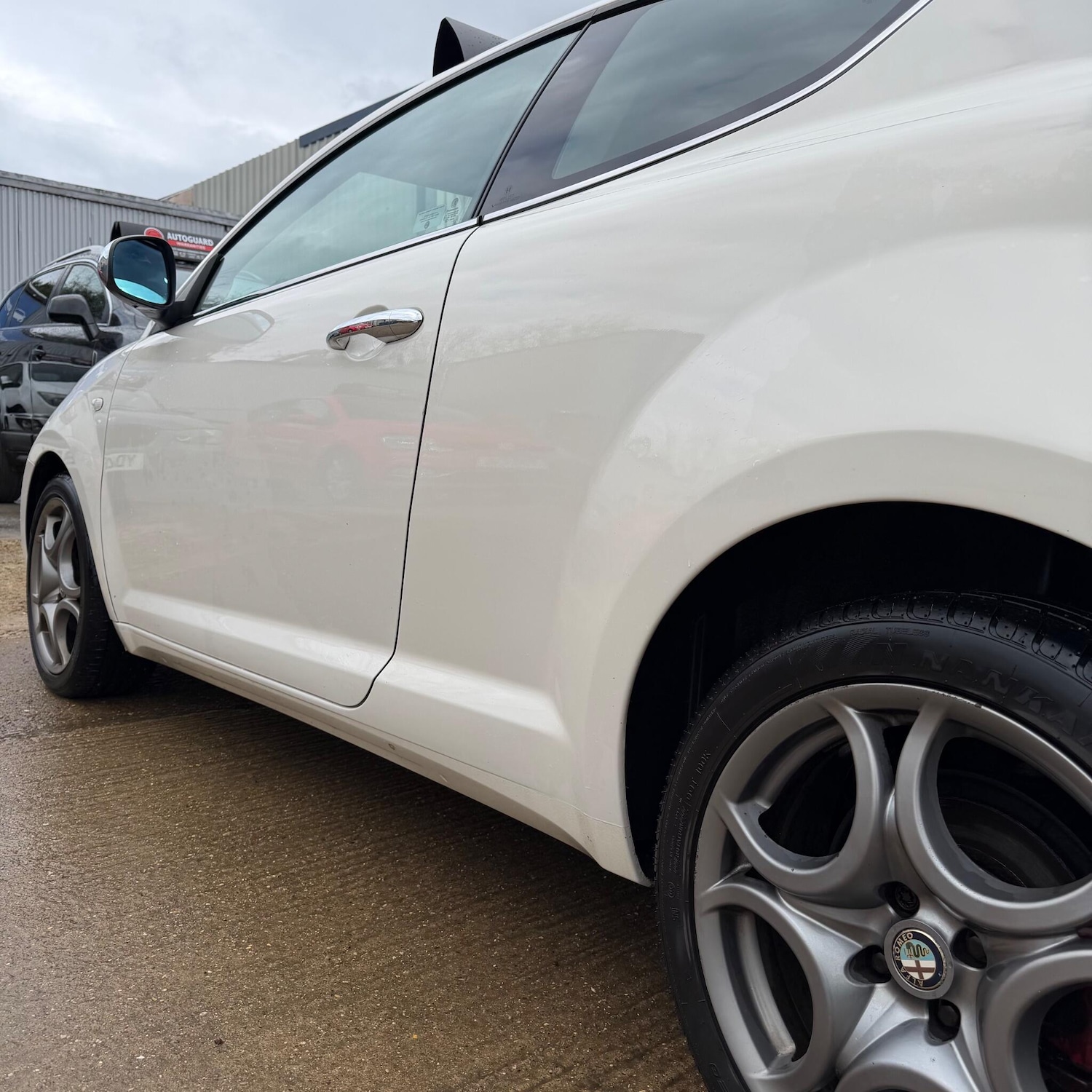 Used Alfa Romeo MiTo 2012 for sale - 77704900: Photo 17