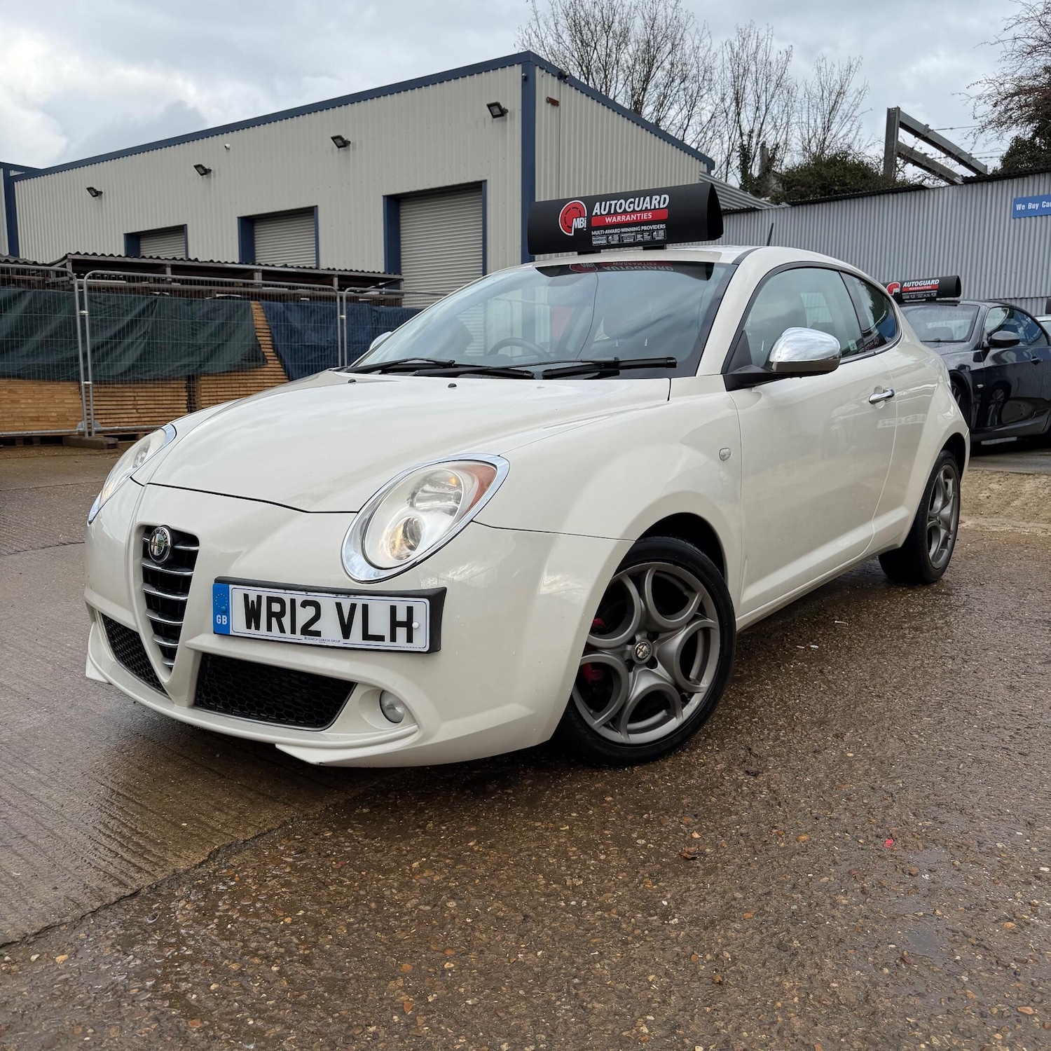Used Alfa Romeo MiTo 2012 for sale - 77704900: Photo 2