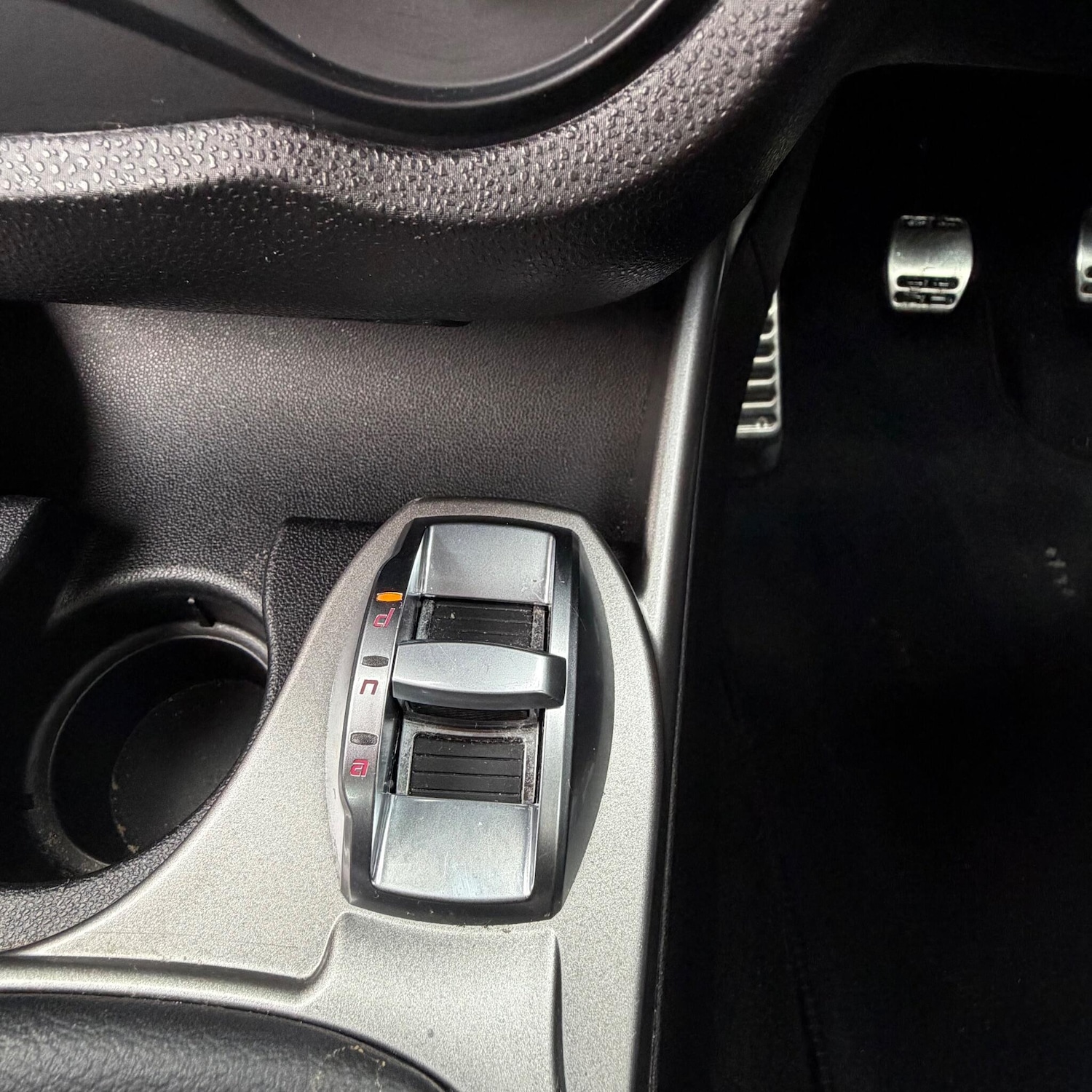 Used Alfa Romeo MiTo 2012 for sale - 77704900: Photo 25