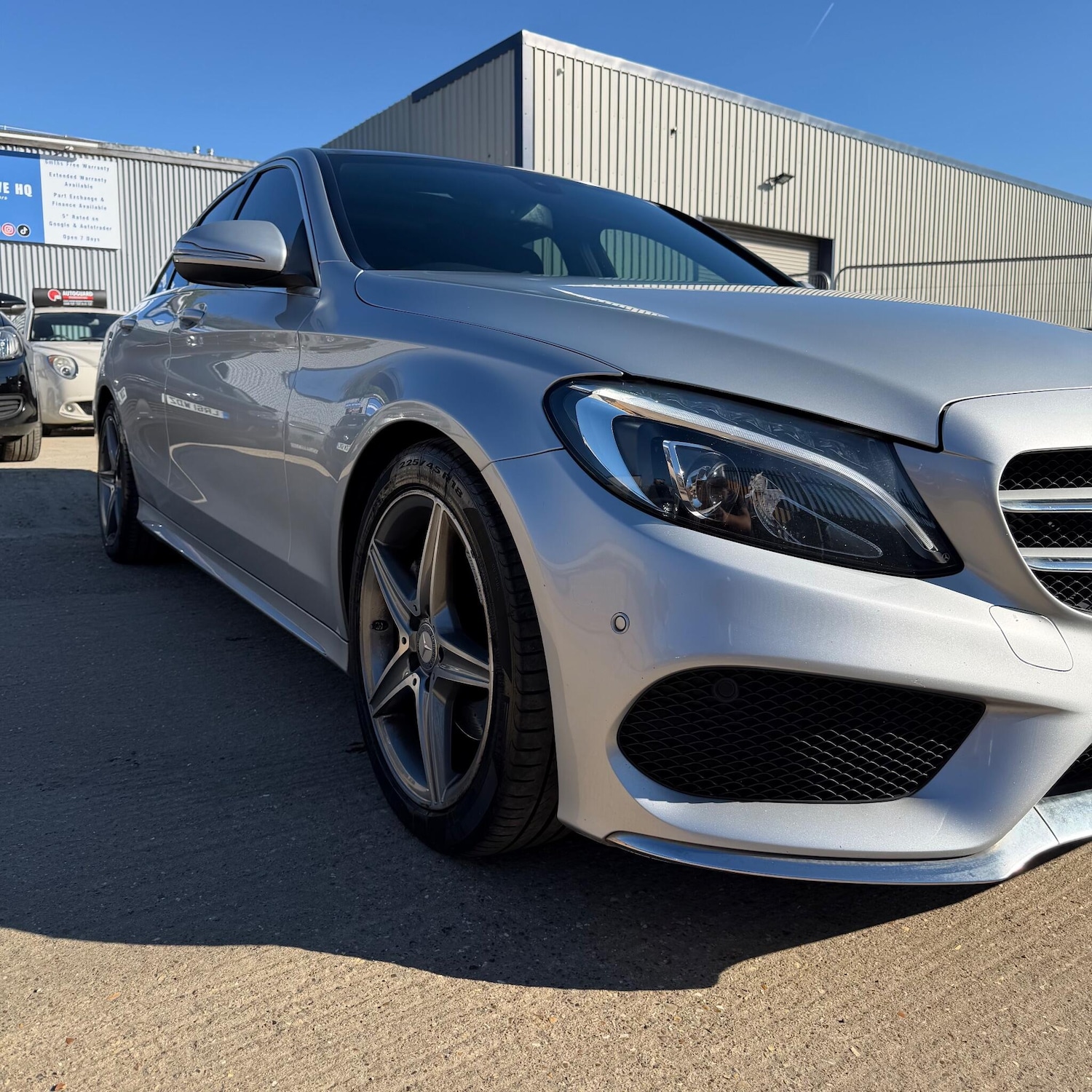 Used Mercedes-Benz C Class 2015 for sale - 77978491: Photo 8