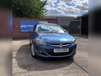 Used Vauxhall Astra 2013 for sale - 79613214: Photo