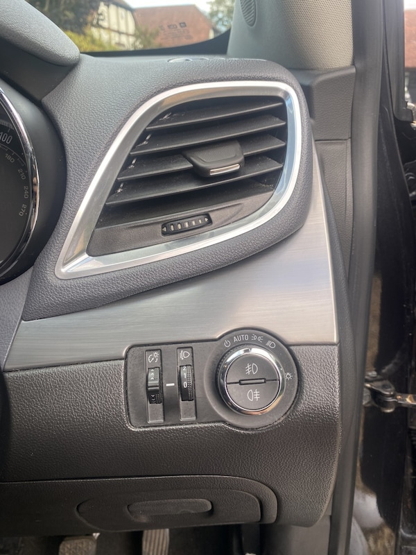 Used Vauxhall Mokka 2014 for sale - 75951575: Photo 23