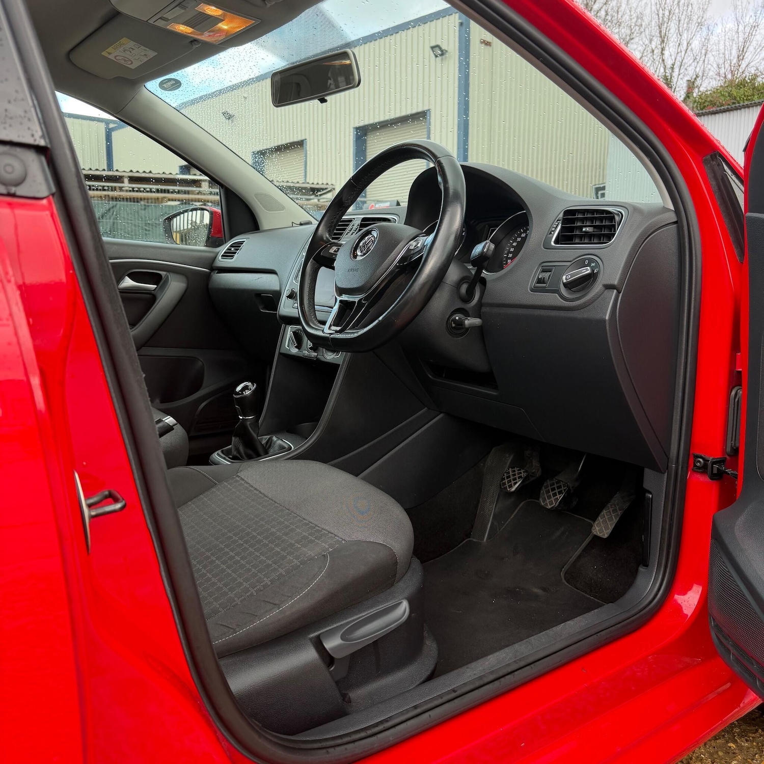 Used Volkswagen Polo 2015 for sale - 77704726: Photo 16