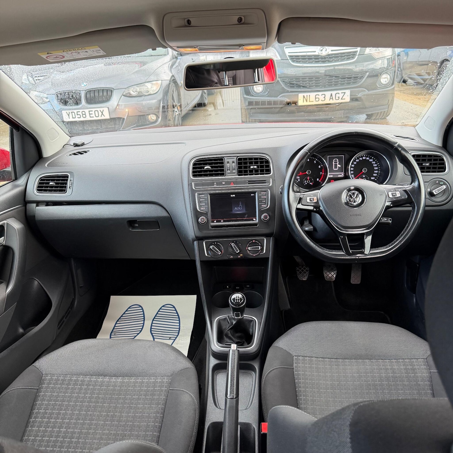 Used Volkswagen Polo 2015 for sale - 77704726: Photo 28