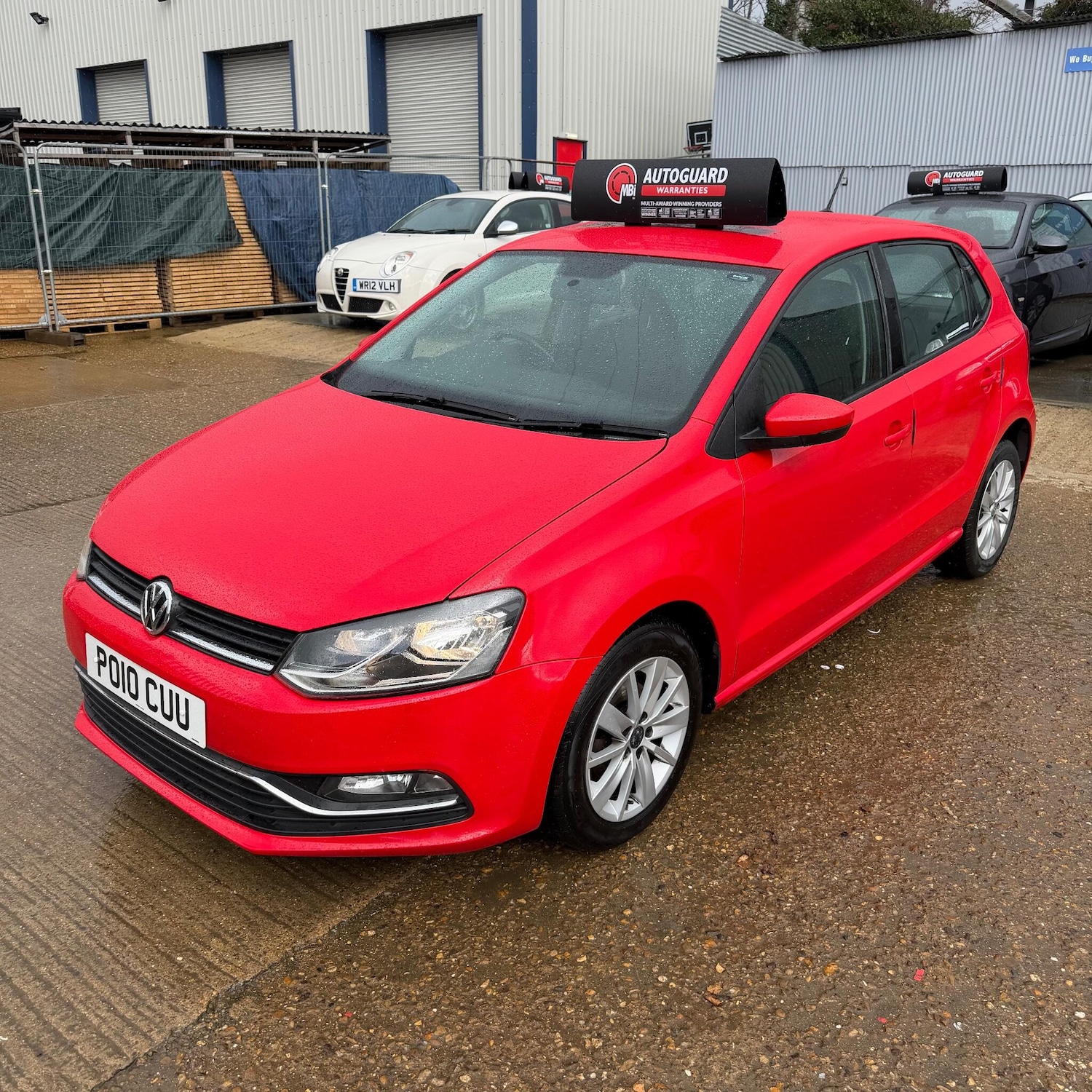Used Volkswagen Polo 2015 for sale - 77704726: Photo 3