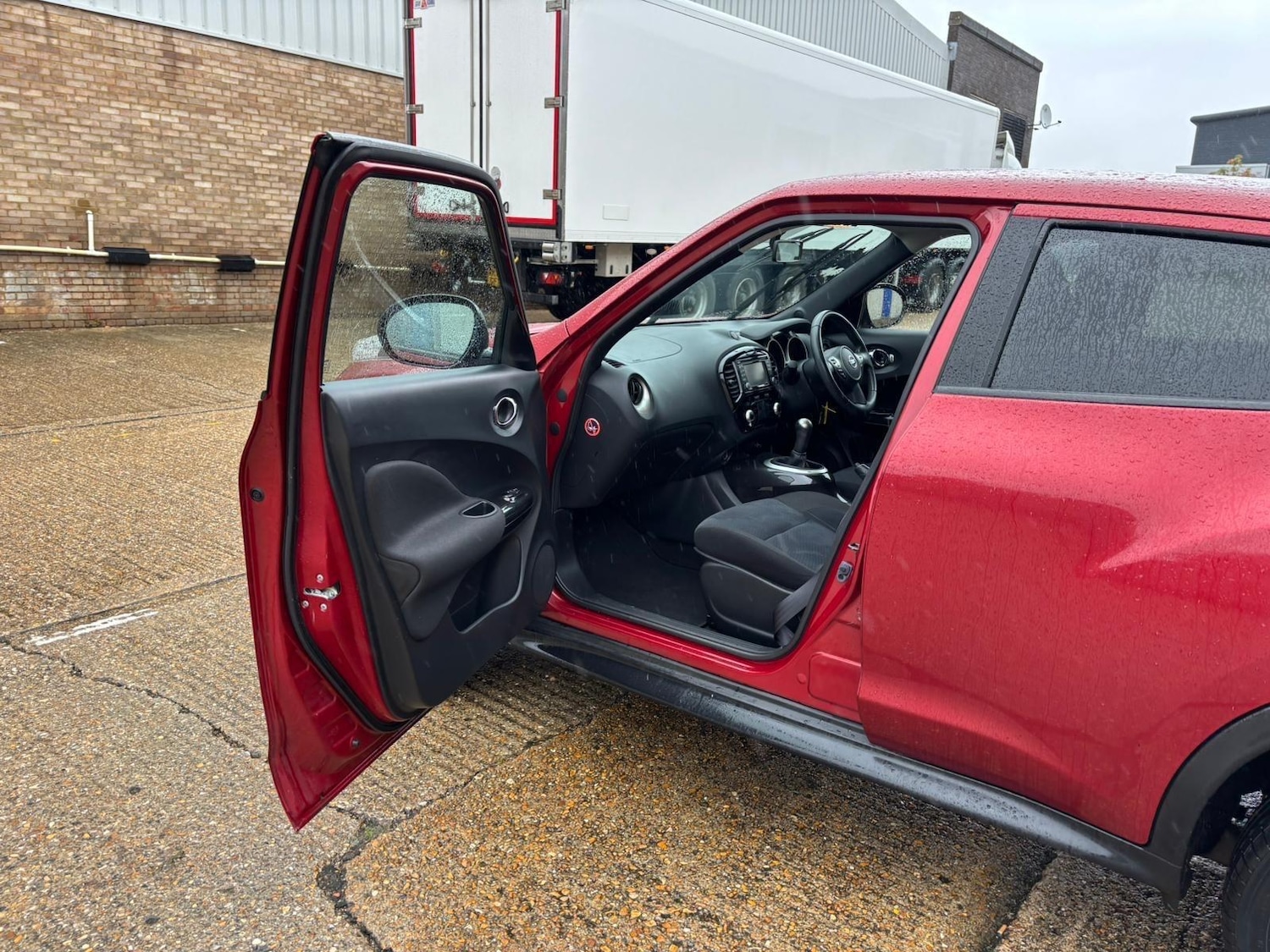 Used Nissan Juke 2014 for sale - 77612104: Photo 15