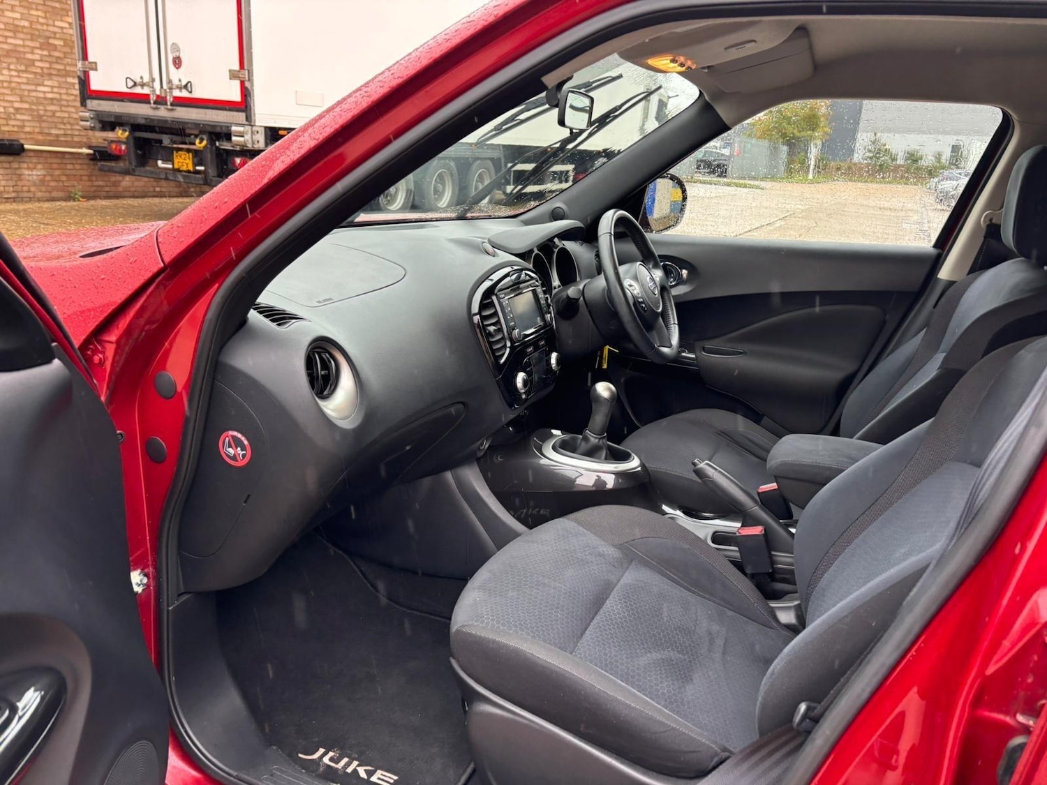 Used Nissan Juke 2014 for sale - 77612104: Photo 17