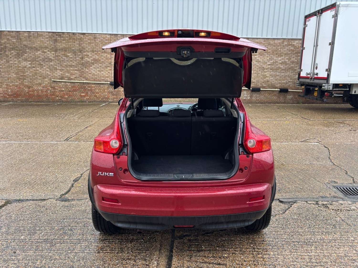 Used Nissan Juke 2014 for sale - 77612104: Photo 23