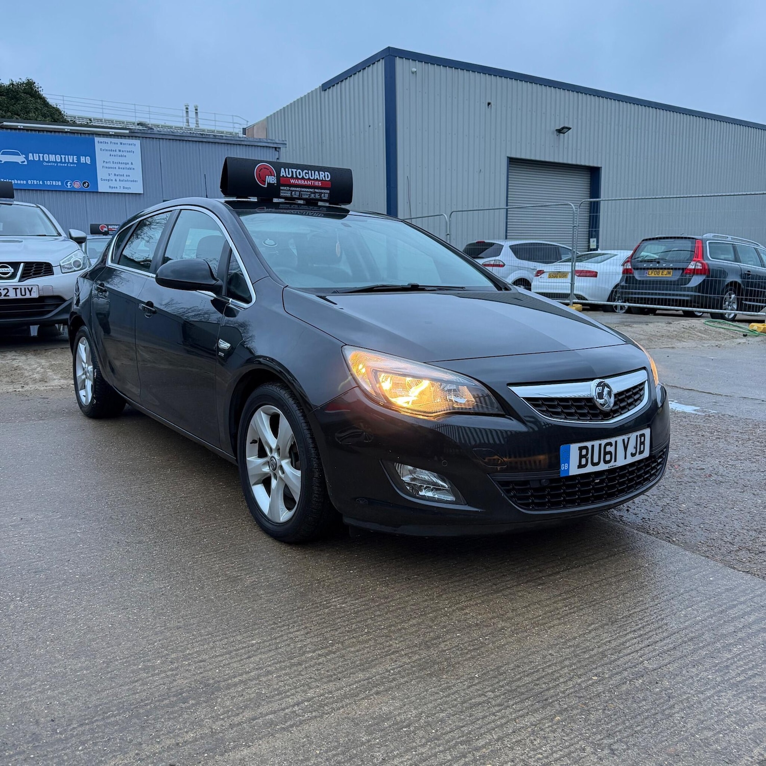 Used Vauxhall Astra 2011 for sale - 77411322: Photo 1