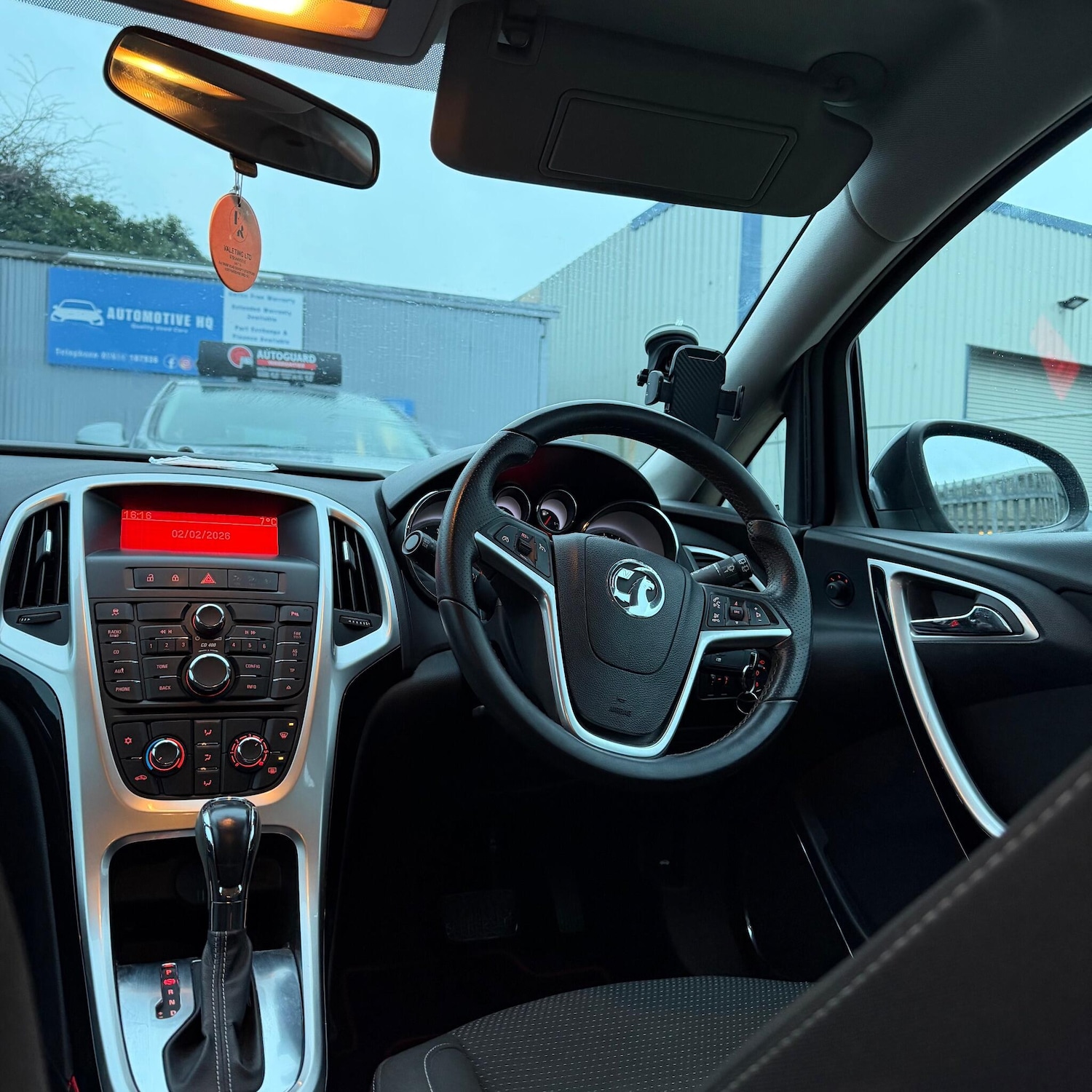 Used Vauxhall Astra 2011 for sale - 77411322: Photo 13