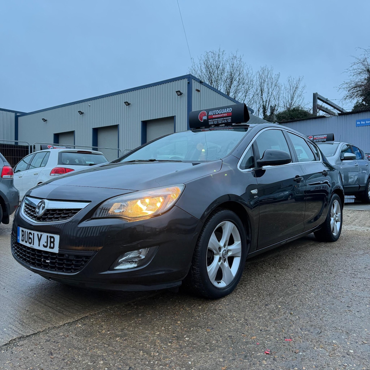 Used Vauxhall Astra 2011 for sale - 77411322: Photo 3