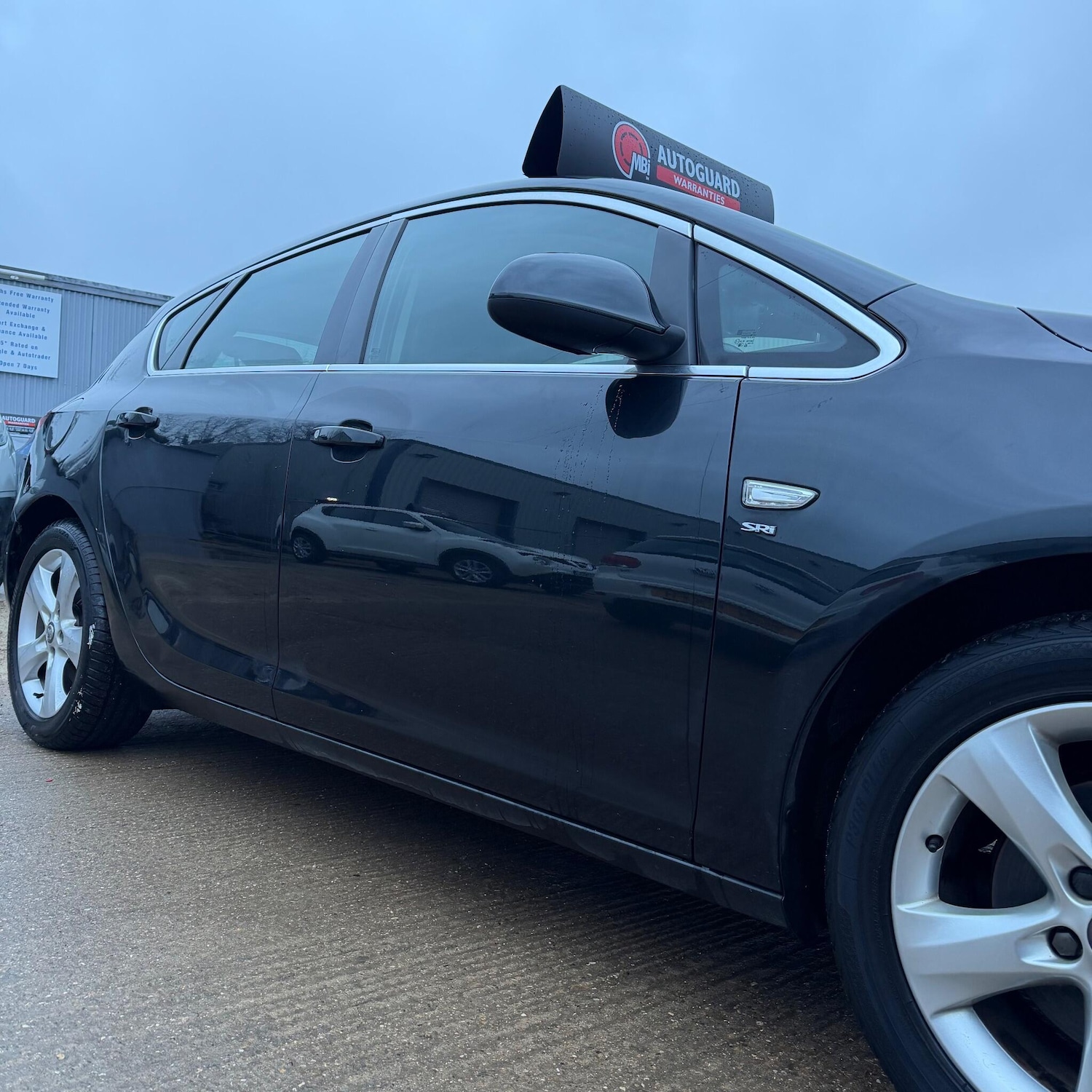 Used Vauxhall Astra 2011 for sale - 77411322: Photo 6