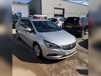 Used Vauxhall Astra 2018 for sale - 78220077: Photo