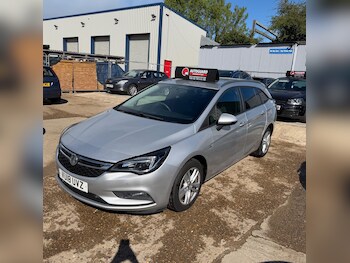 Used Vauxhall Astra 2018 for sale - 78220077: Photo