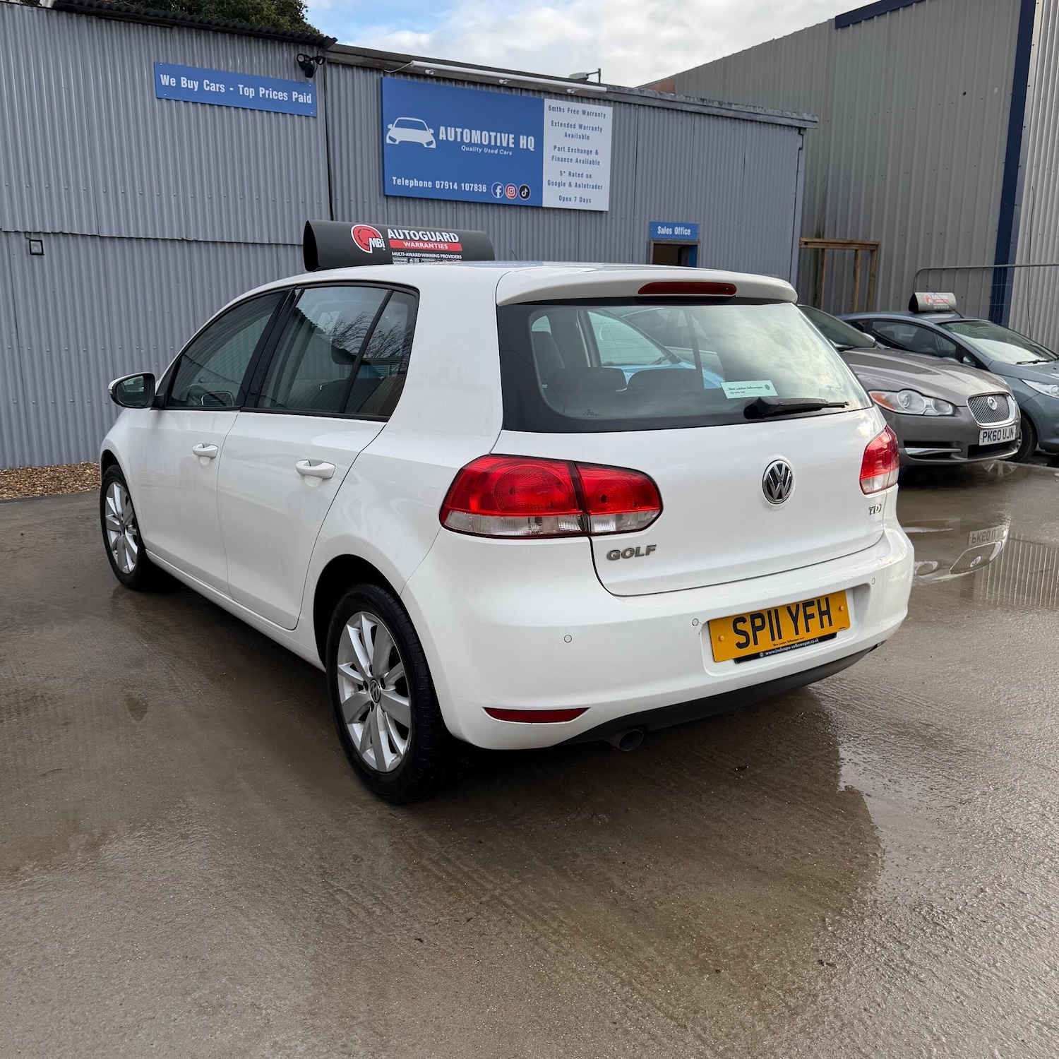 Used Volkswagen Golf 2011 for sale - 77386647: Photo 8