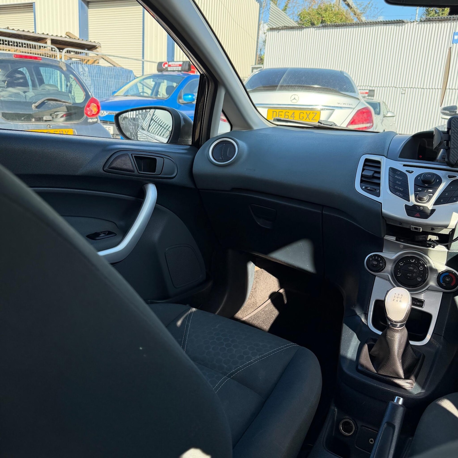 Used Ford Fiesta 2010 for sale - 78058159: Photo 16