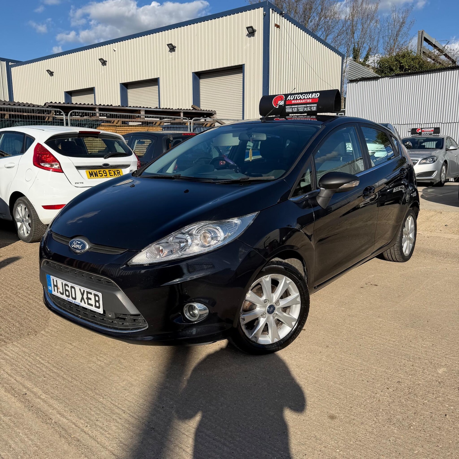 Used Ford Fiesta 2010 for sale - 78058159: Photo 2
