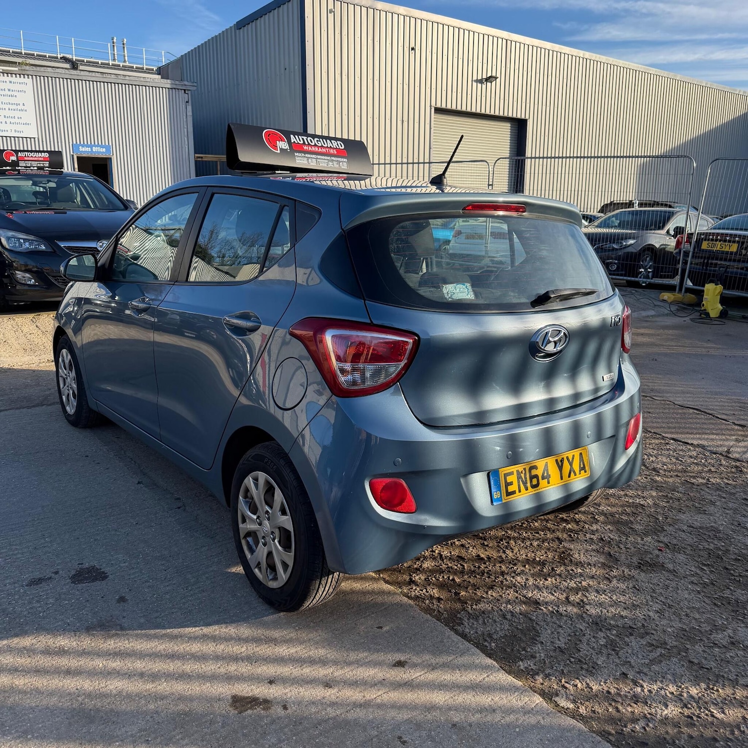 Used Hyundai i10 2015 for sale - 77524883: Photo 9