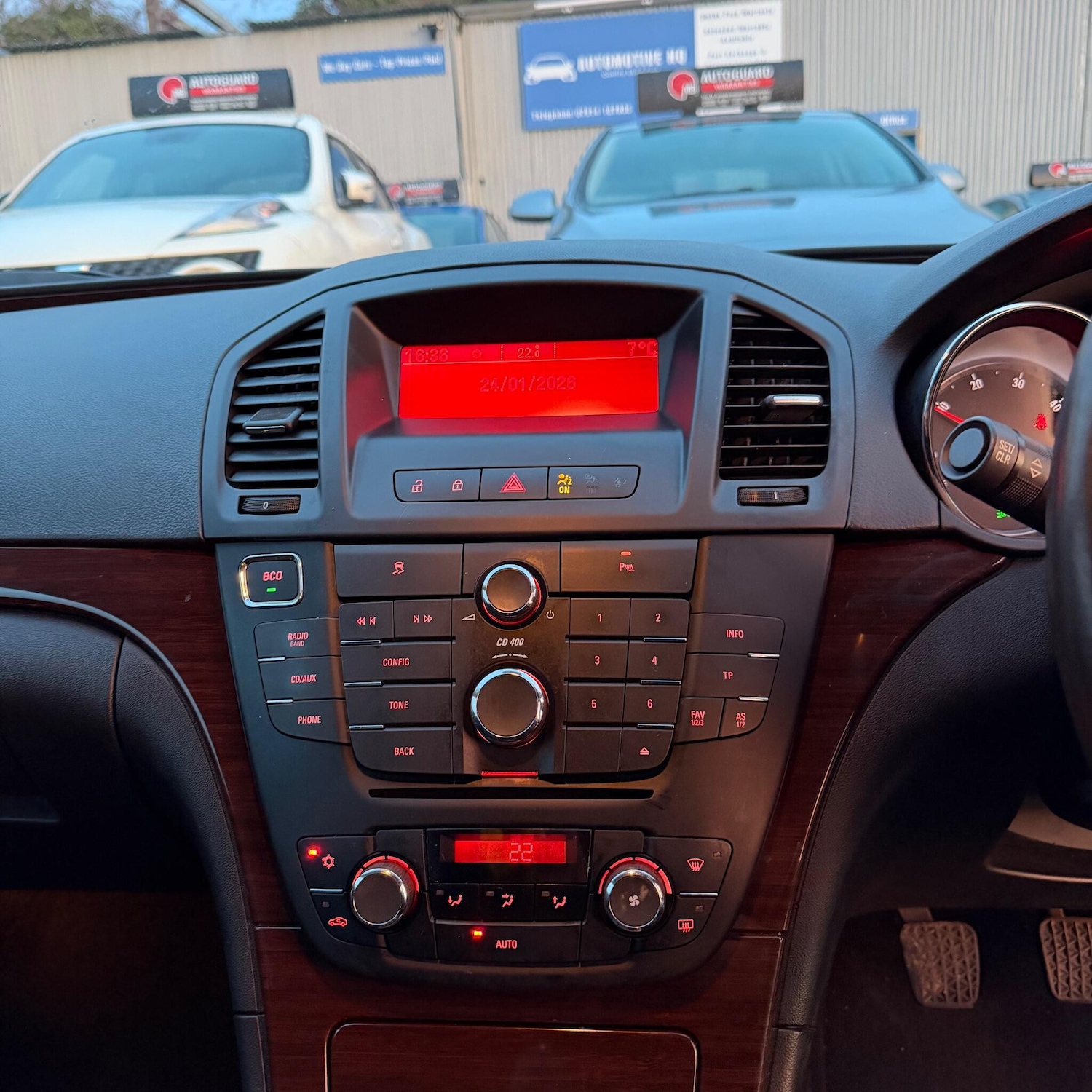 Used Vauxhall Insignia 2011 for sale - 77386699: Photo 17