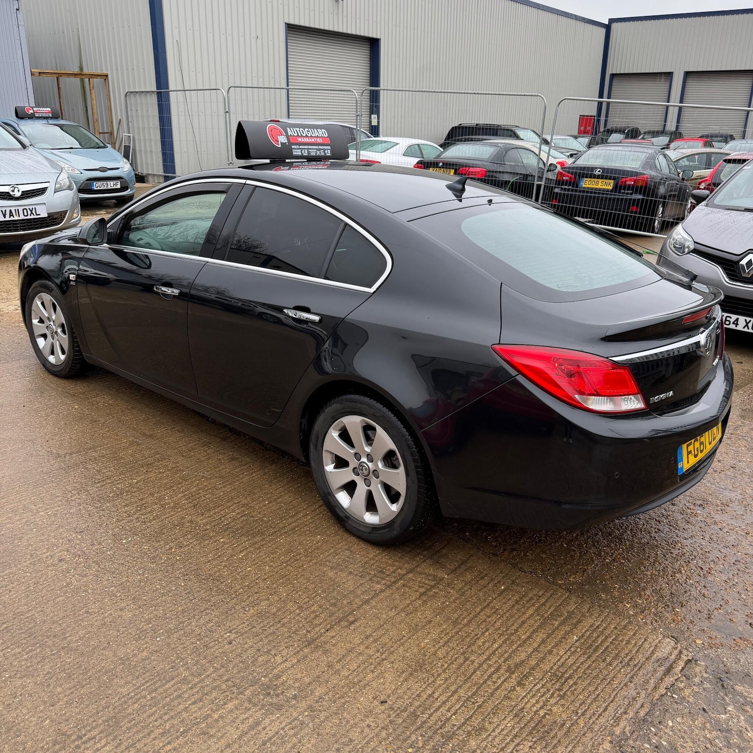 Used Vauxhall Insignia 2011 for sale - 77386699: Photo 7